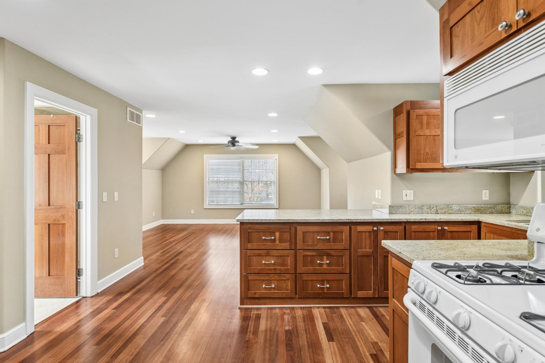 View the space without the bed set up