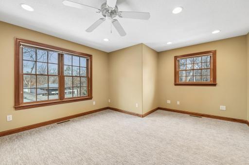 11625 Live Oak Drive, Minnetonka, MN 55305