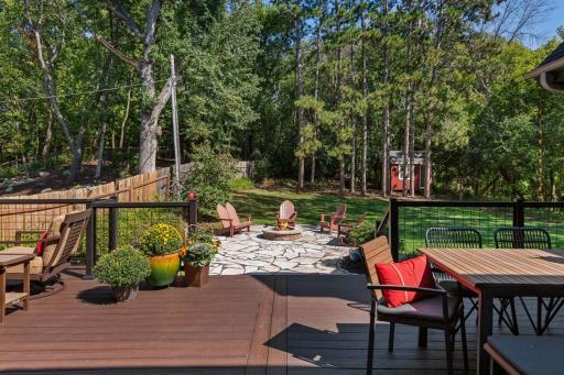 An incredible backyard with amazing wildlife