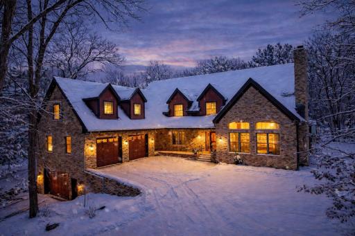 11625 Live Oak Drive, Minnetonka, MN 55305