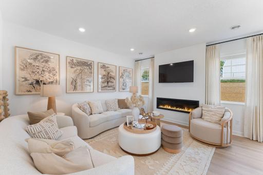 4030 Hayward Avenue N, Oakdale, MN 55128