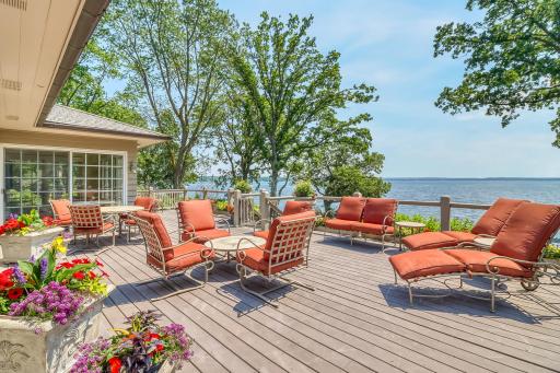 919 N Shore Drive, Detroit Lakes, MN 56501