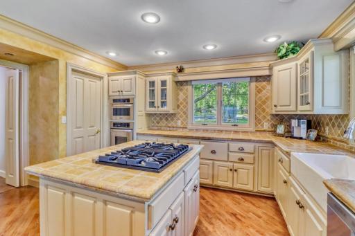 919 N Shore Drive, Detroit Lakes, MN 56501