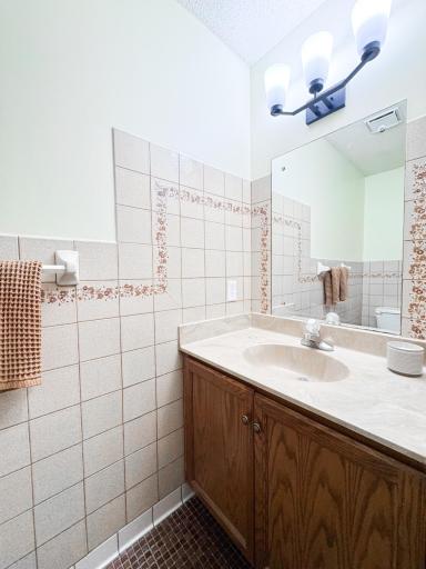 5461 E Brenner Pass, Minneapolis, MN 55432