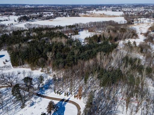 2022 Holy Name Drive, Wayzata, MN 55391