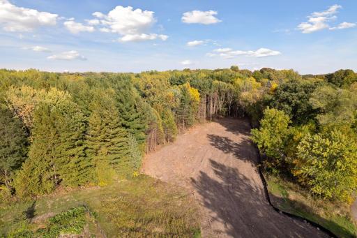 2022 Holy Name Drive, Wayzata, MN 55391