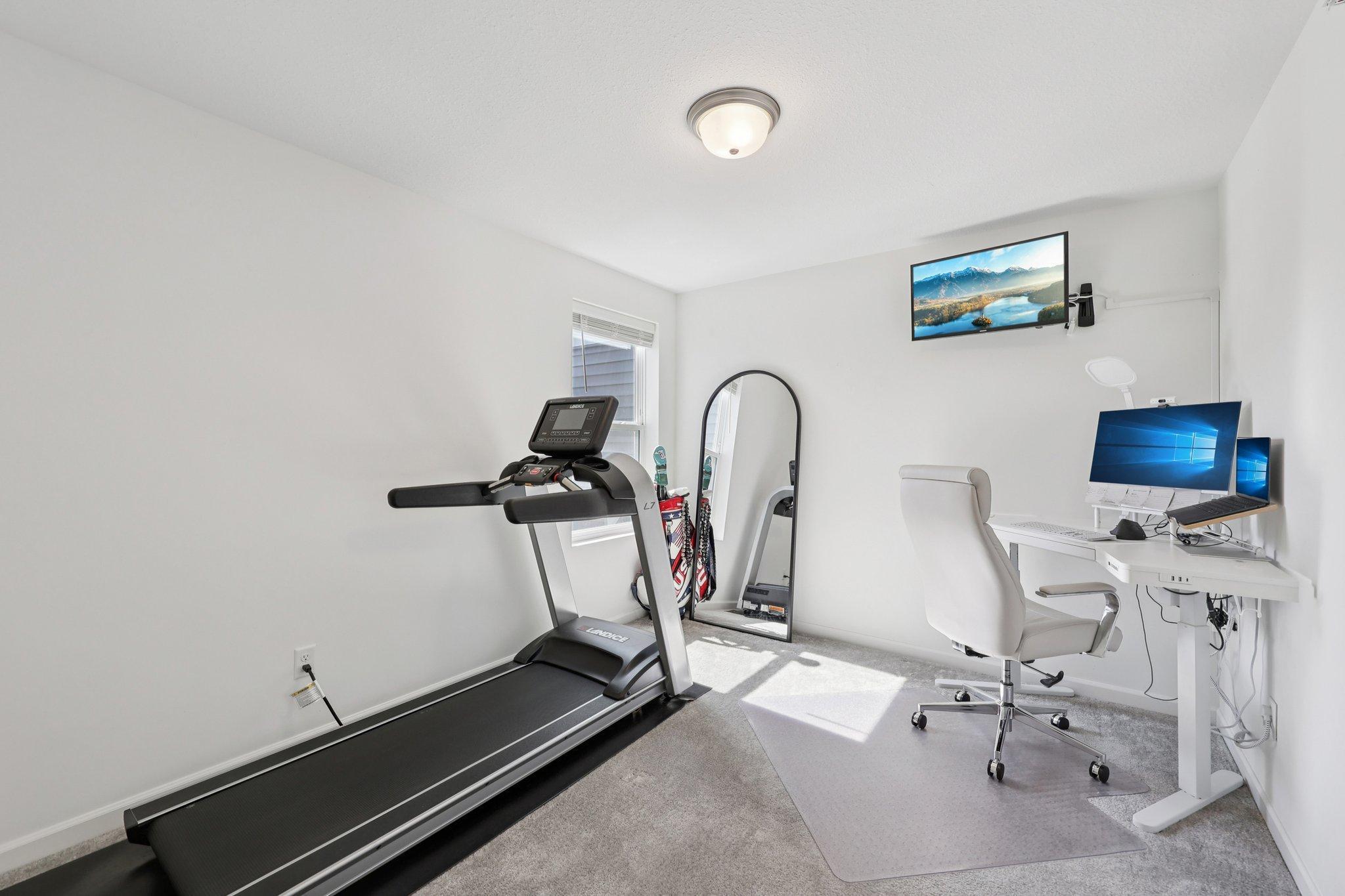 22-web-or-mls-60th Ave-S2903-022.jpg