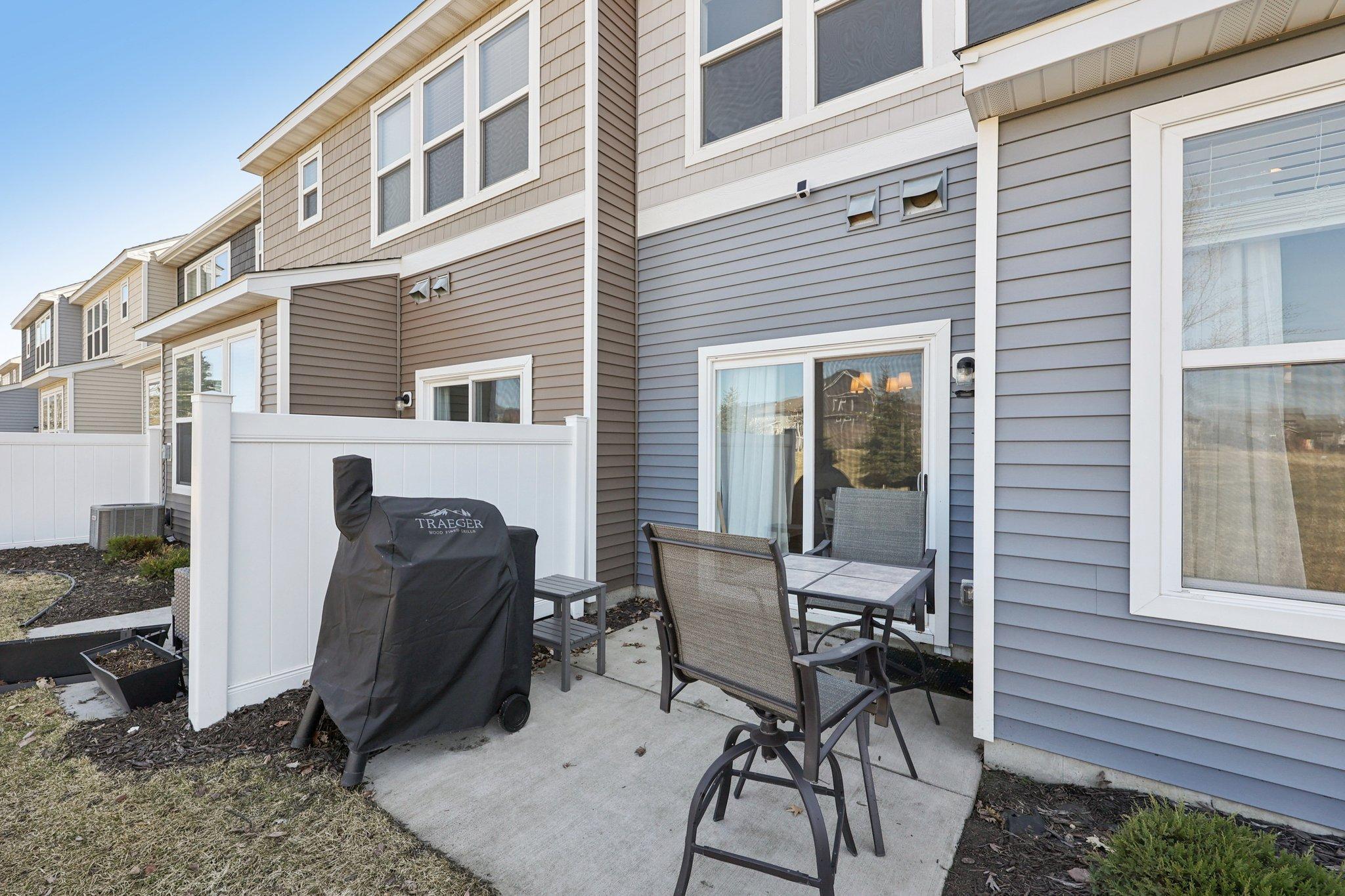 40-web-or-mls-60th Ave-S2903-040.jpg