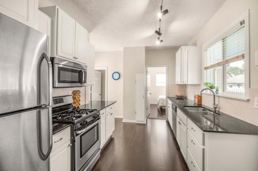 282 Annapolis Street E, Saint Paul, MN 55118