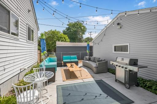282 Annapolis Street E, Saint Paul, MN 55118