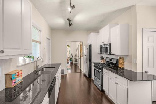282 Annapolis Street E, Saint Paul, MN 55118