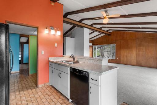 Open floor plan. Vaulted ceilings.