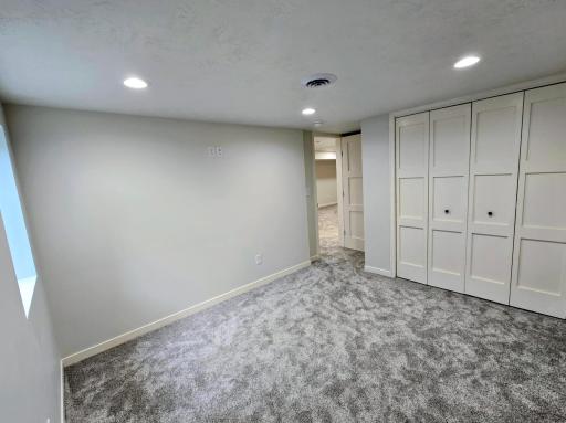 SE basement bedroom with egress