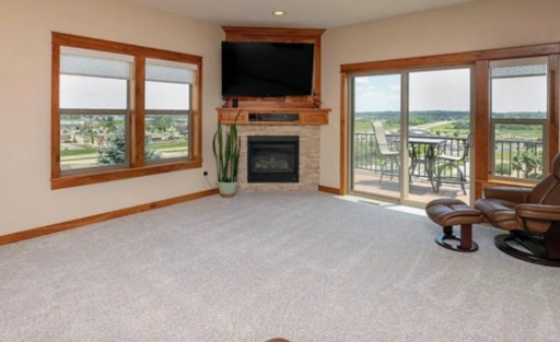 2315 Superior Lane NW, Rochester, MN 55901