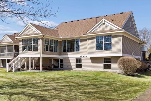 9773 Wedgewood Circle, Woodbury, MN 55125