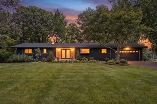 443 Salem Place, Saint Paul, MN 55115