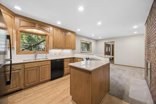 443 Salem Place, Saint Paul, MN 55115
