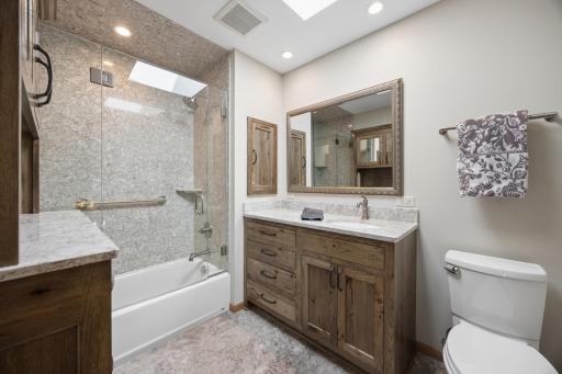 443 Salem Place, Saint Paul, MN 55115