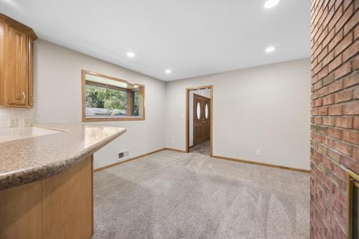 443 Salem Place, Saint Paul, MN 55115