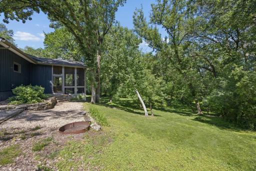 443 Salem Place, Saint Paul, MN 55115