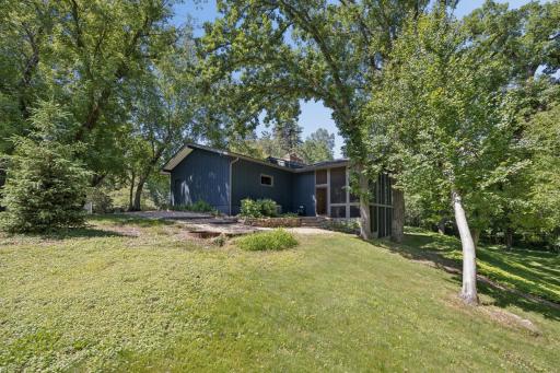 443 Salem Place, Saint Paul, MN 55115