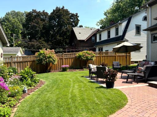 1847 Sargent Avenue, Saint Paul, MN 55105