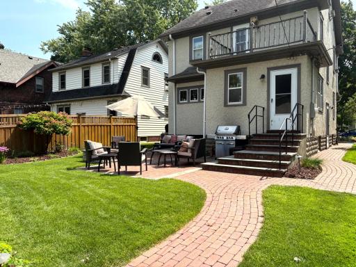 1847 Sargent Avenue, Saint Paul, MN 55105