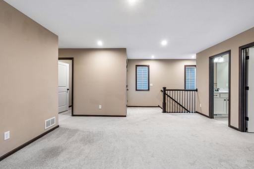 1413 100th Avenue NW, Minneapolis, MN 55433