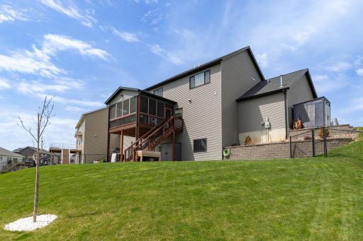 6364 Sunset Hill Place NW, Rochester, MN 55901