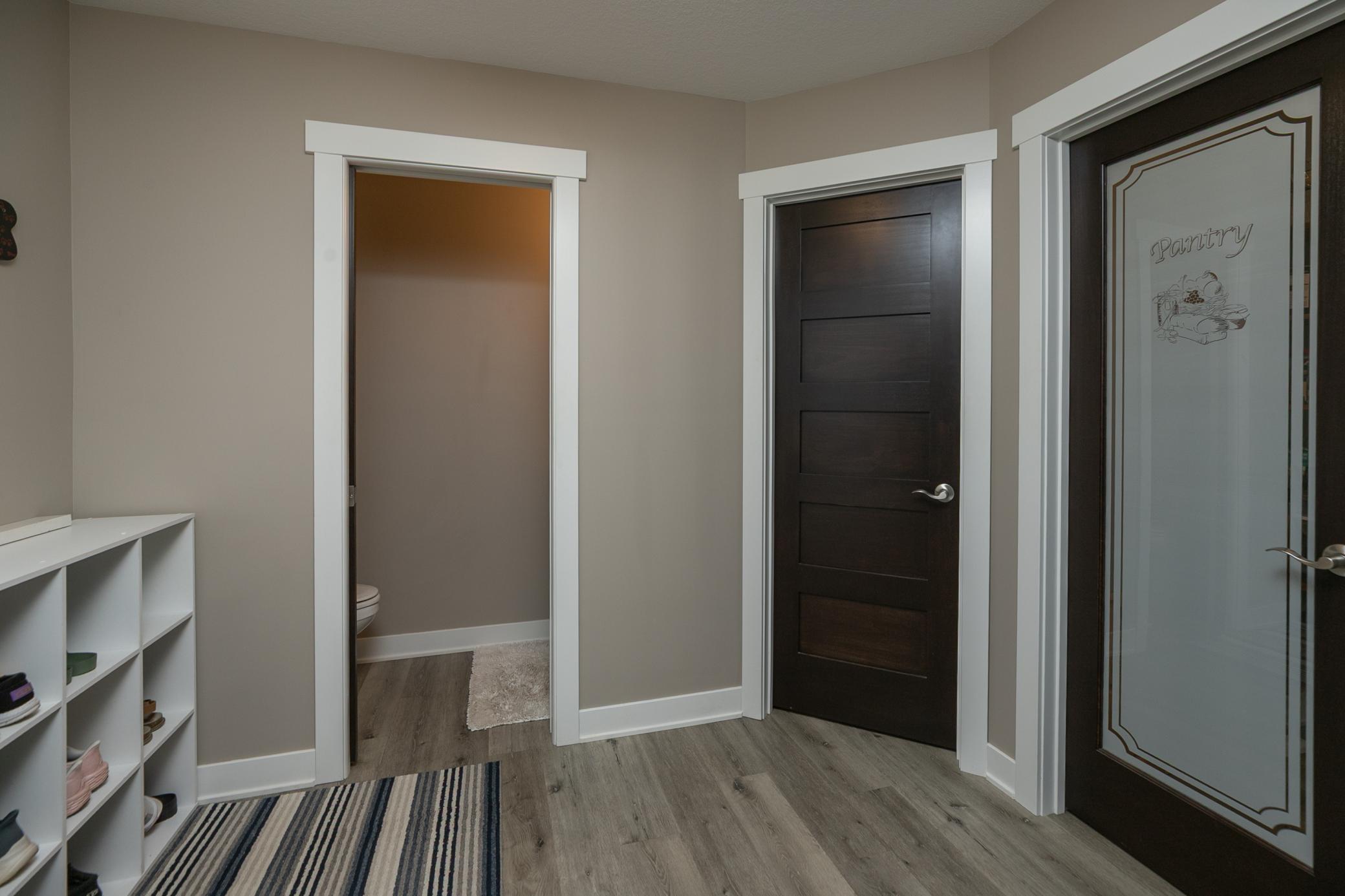 16-16-Mudroom.jpg