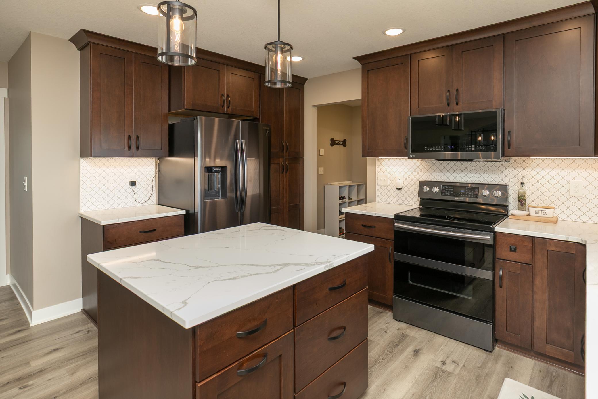 13-13-Kitchen.jpg