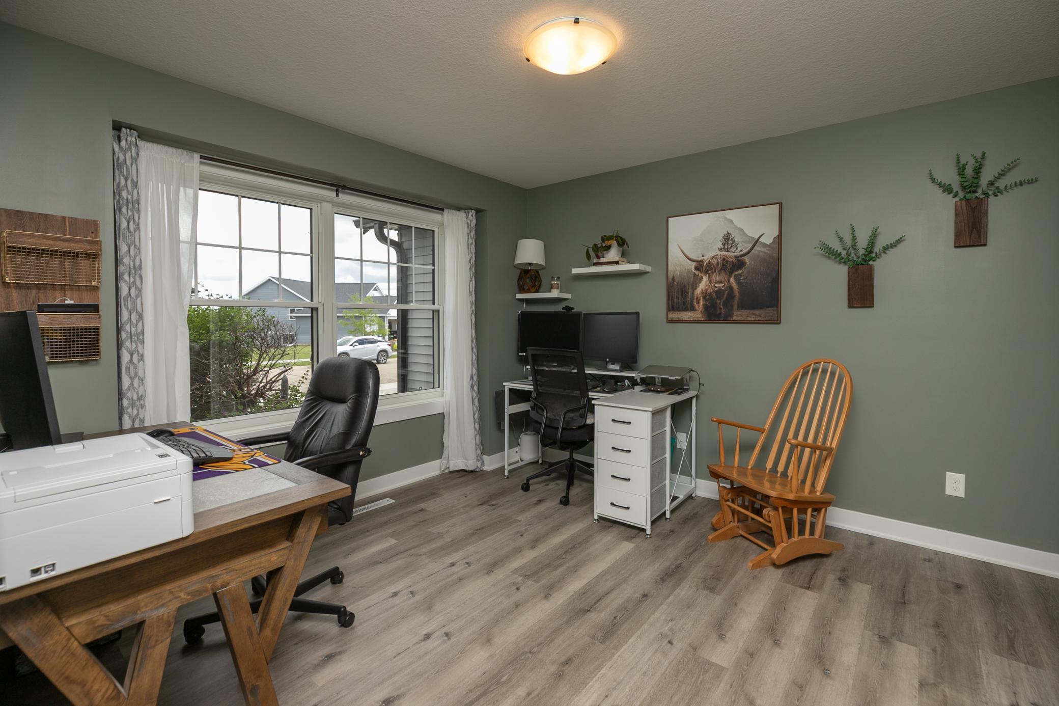 19-19-Office.jpg
