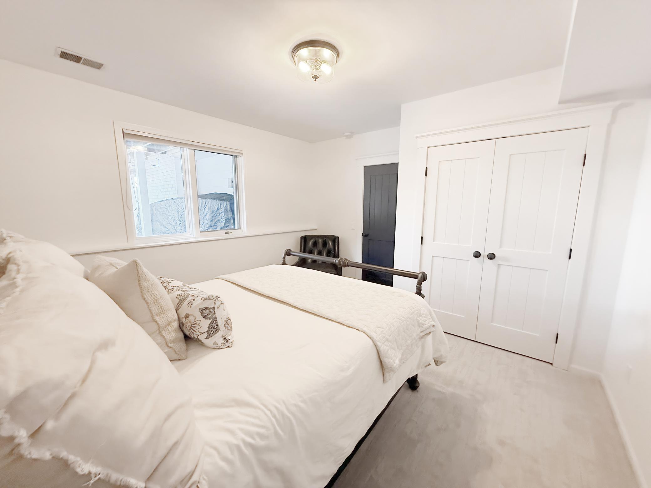 Bedroom #5 has it's own lake view as well!