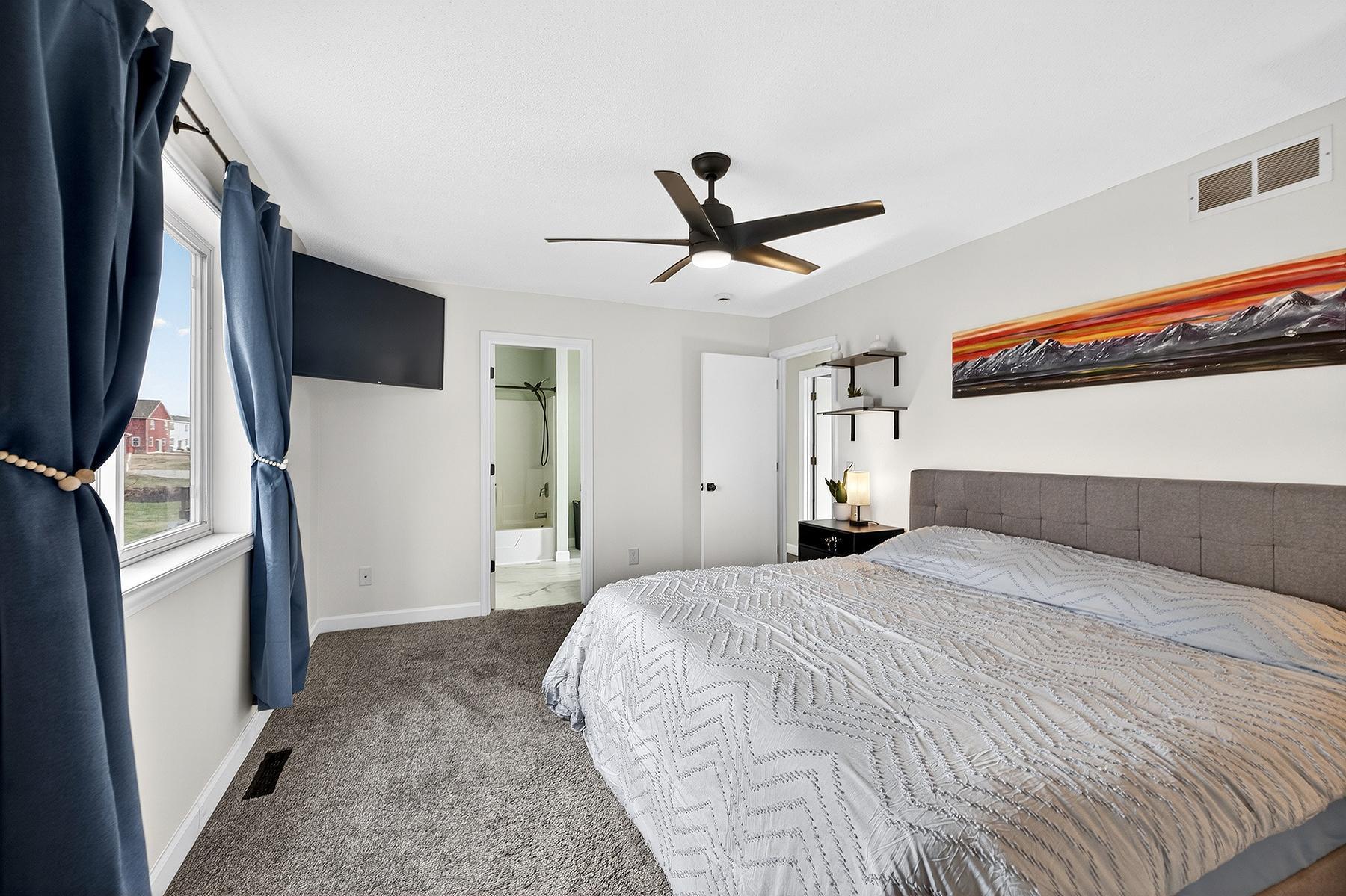 web_Bedroom Primary 2.jpg