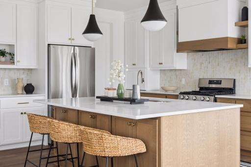 7675 22nd Avenue East - Spacecrafting - 0010.jpg