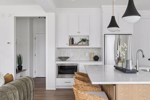 7675 22nd Avenue East - Spacecrafting - 0022.jpg