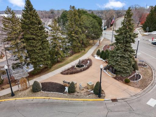 805 Hidden Lane, Excelsior, MN 55331