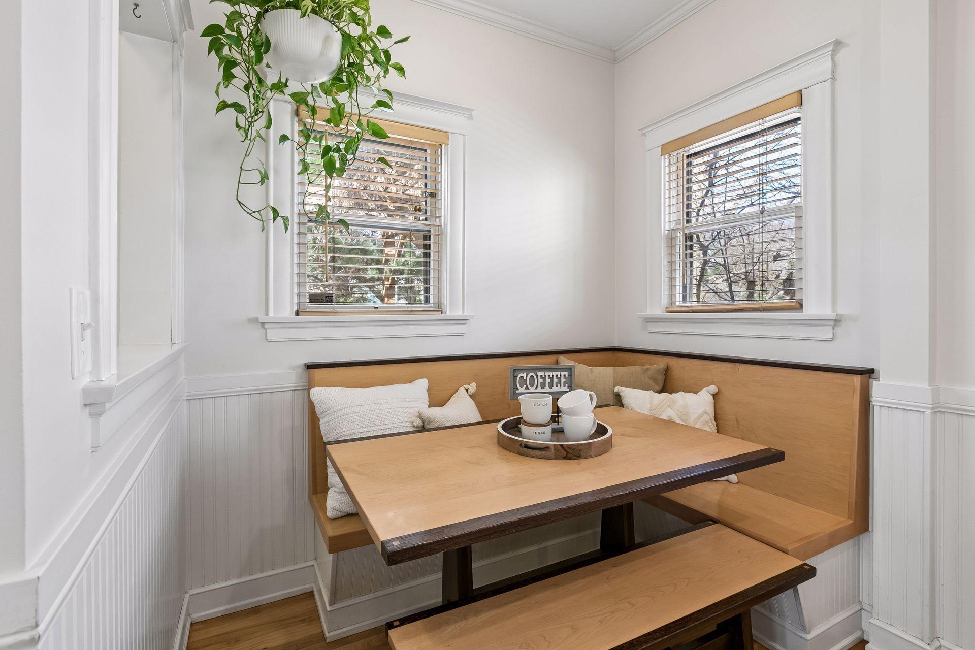 Custom Breakfast Nook