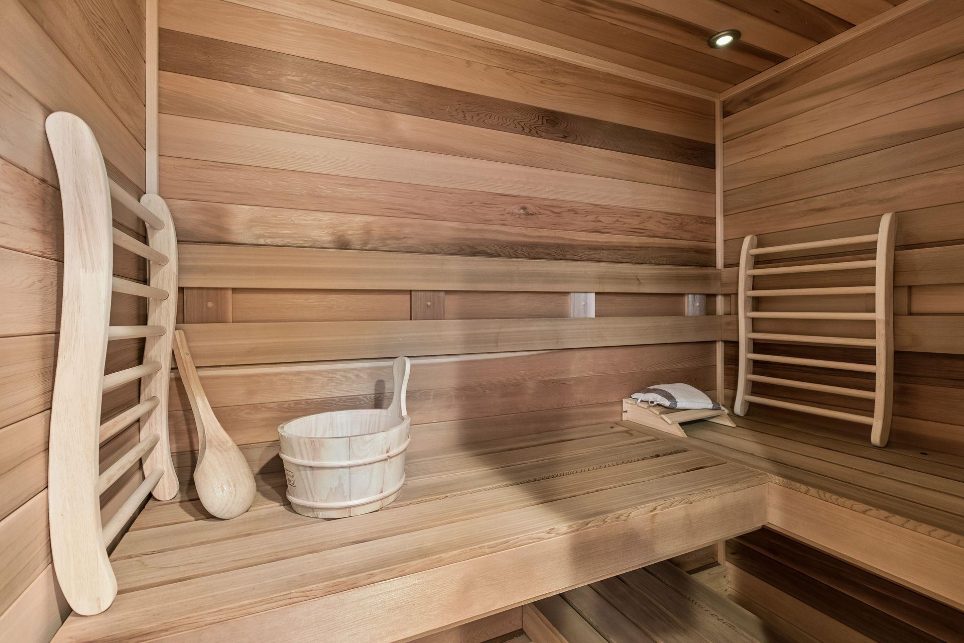 Was the sauna mentioned?