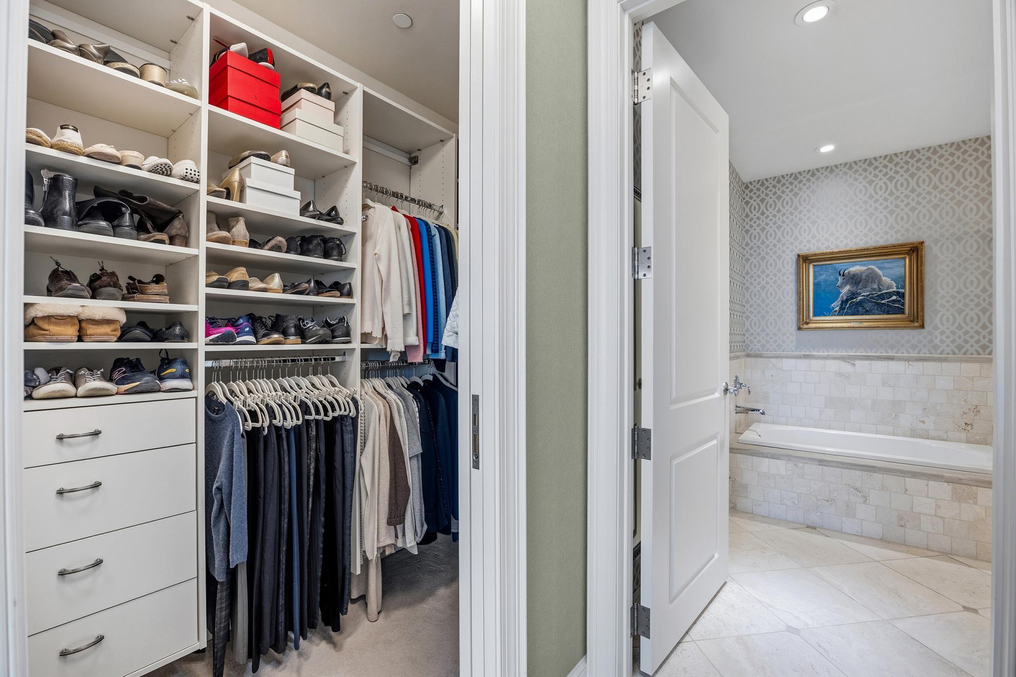 Primary Closet 1.jpg