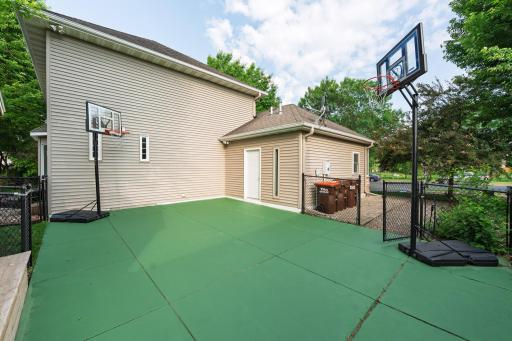 723 36th Street W, Hastings, MN 55033