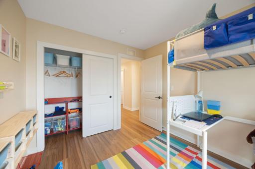 Bedroom 2 - 3rd floor