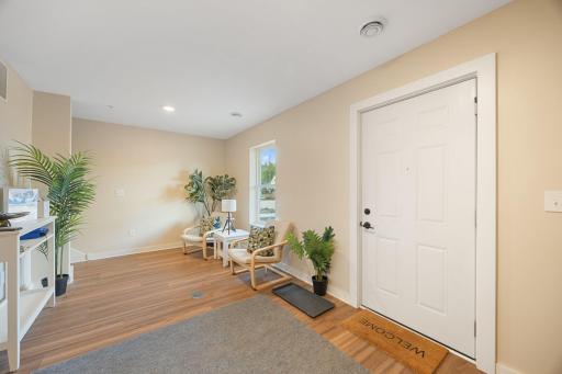 First floor entry - bonus space