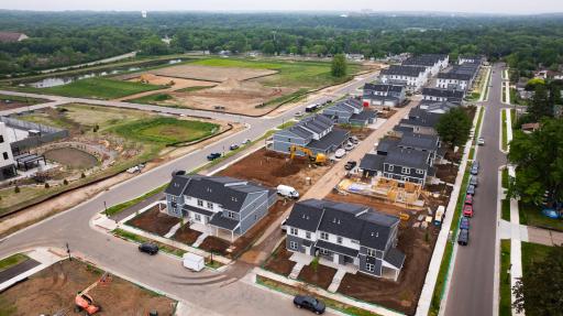 Arial view from the north - 1365 Howard Unit 3 is in the second block