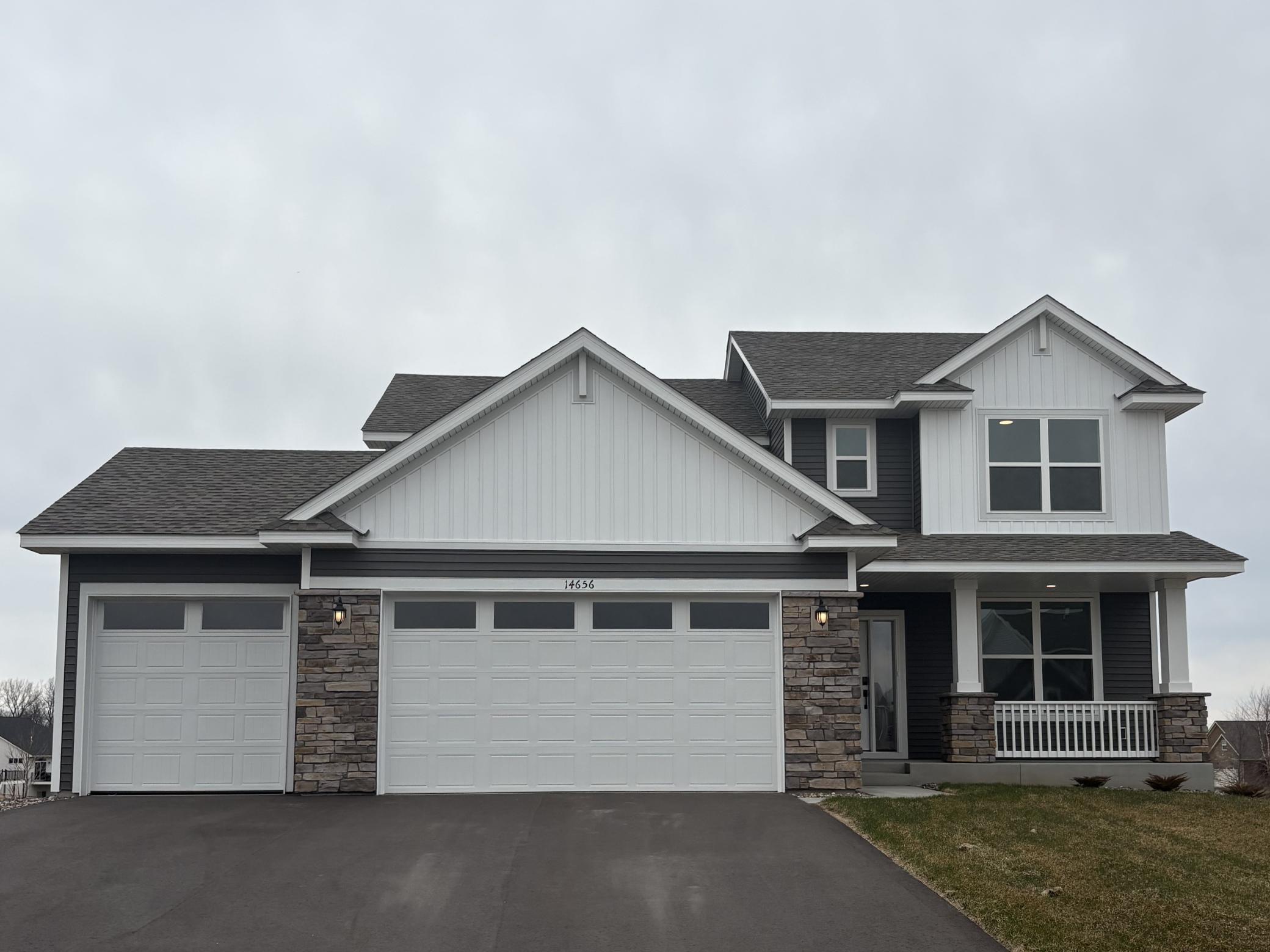 Welcome to 14656 74th Ln NE!