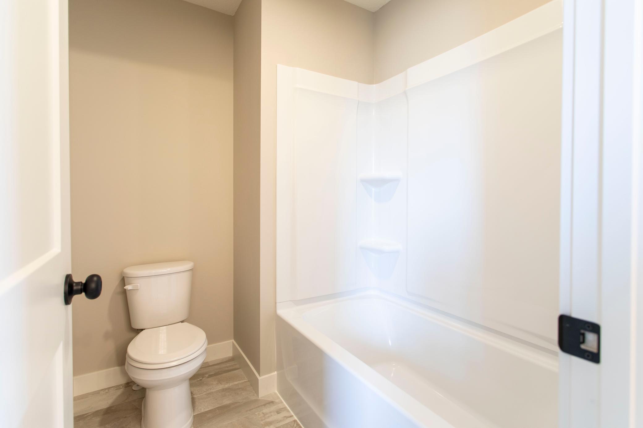 Jack and Jill full bathroom