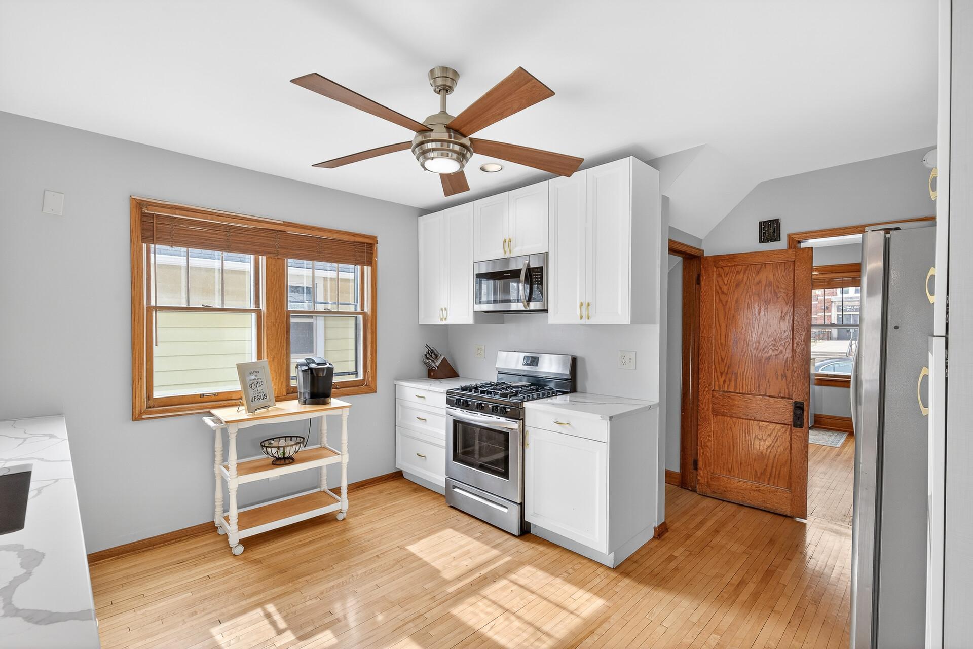 16_428_Fulton_Street16_mls.jpg