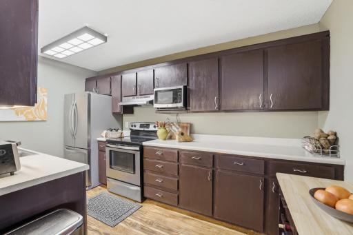 26 10th Street W, 610, Saint Paul, MN 55102