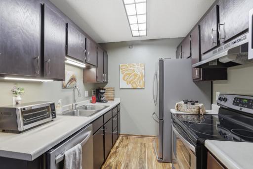26 10th Street W, 610, Saint Paul, MN 55102