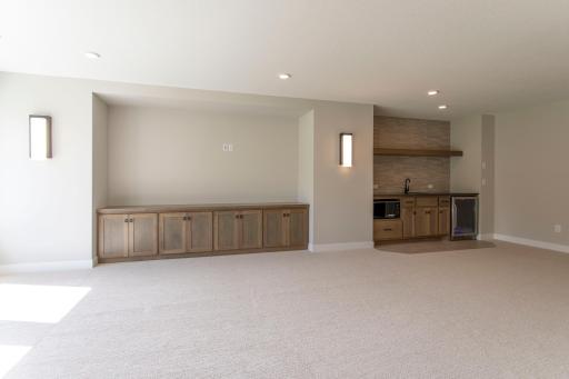 4704 Ogden Trail Lane N, Stillwater, MN 55082